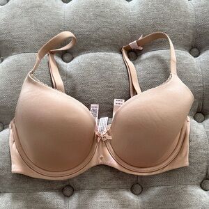 Victoria’s Secret 32DD body by Victoria bra, new